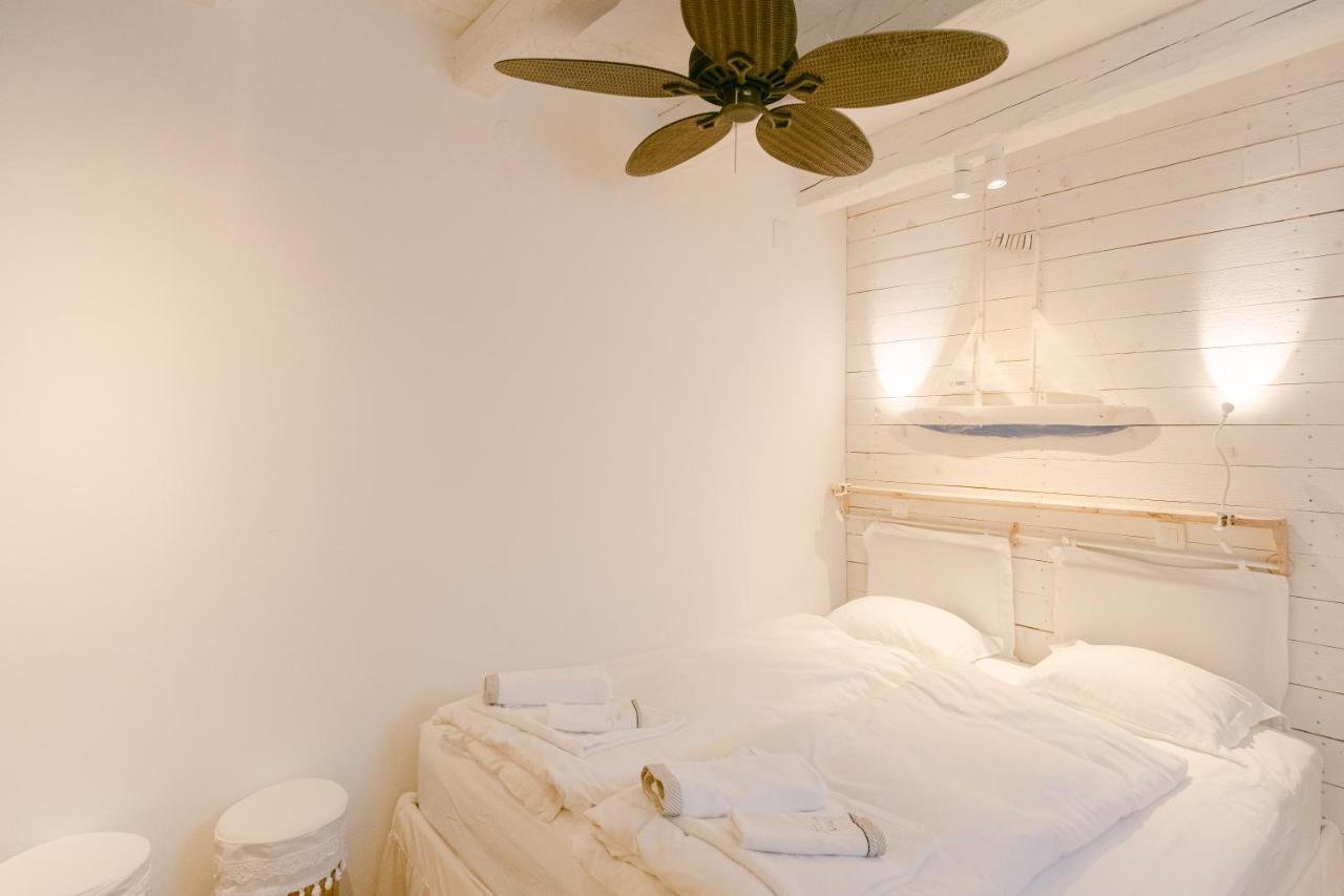 Romantic Stone House Double Room Kornic Bagian luar foto
